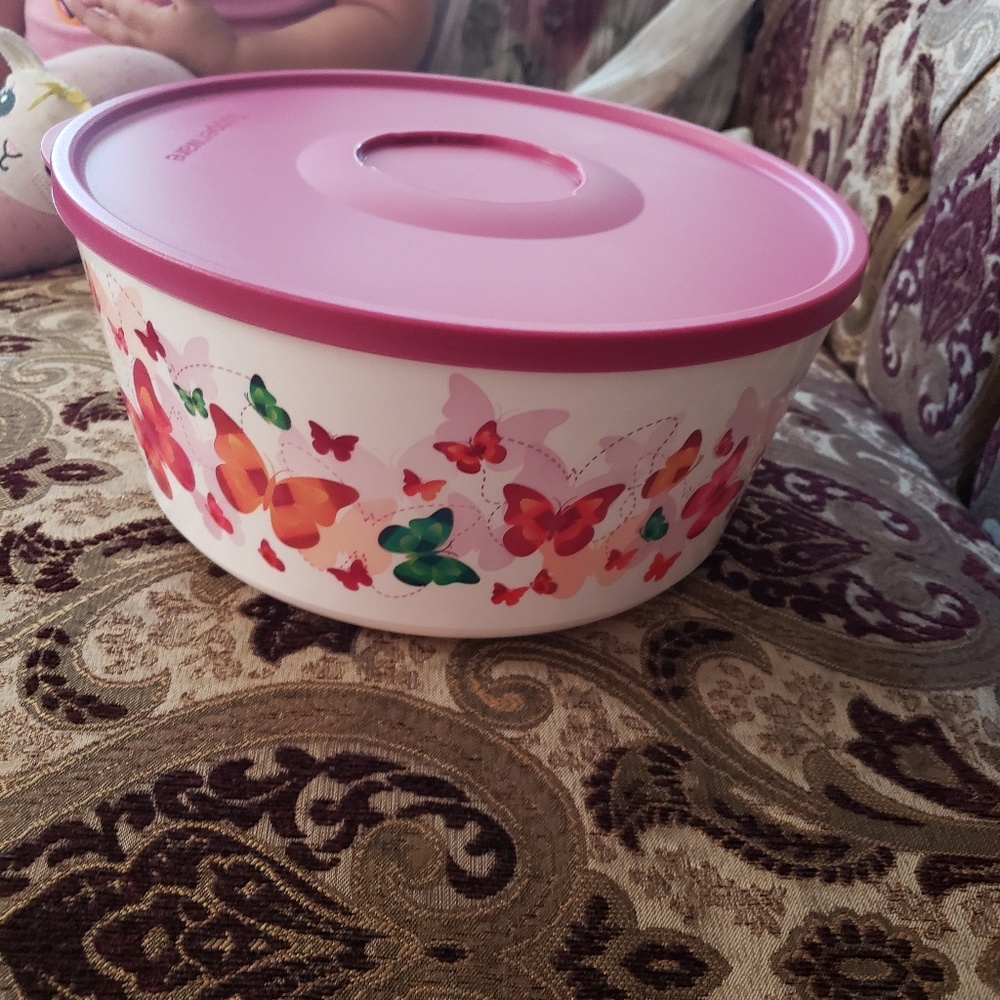 Tupperware